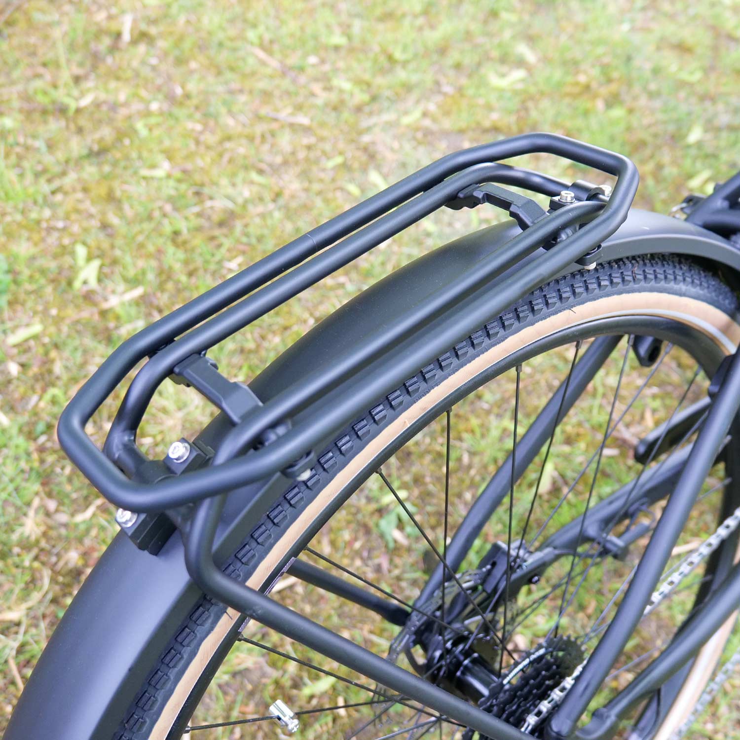 Superior Rock Machine Crossride INT E450 Touring Matte Black E-Bike