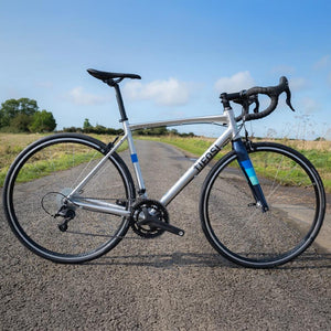 Tifosi Rostra Centaur Rim Brake Bike